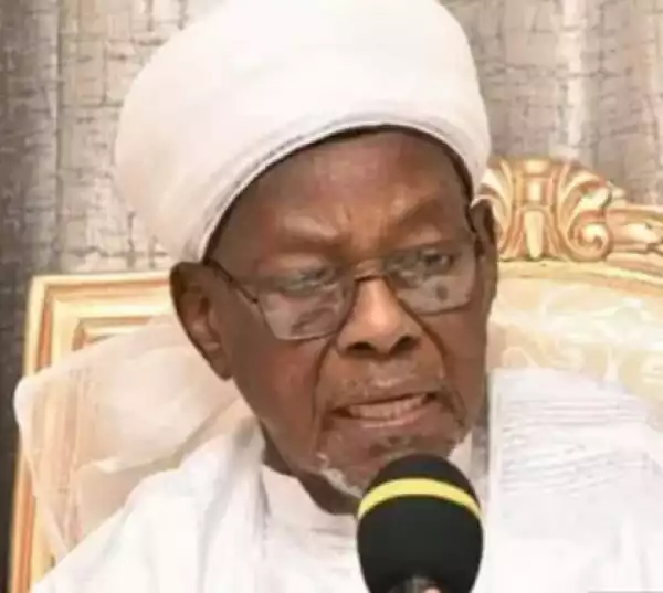 Kano State Billionaire And Islamic Scholar, Isyaku Rabiu Dies In UK